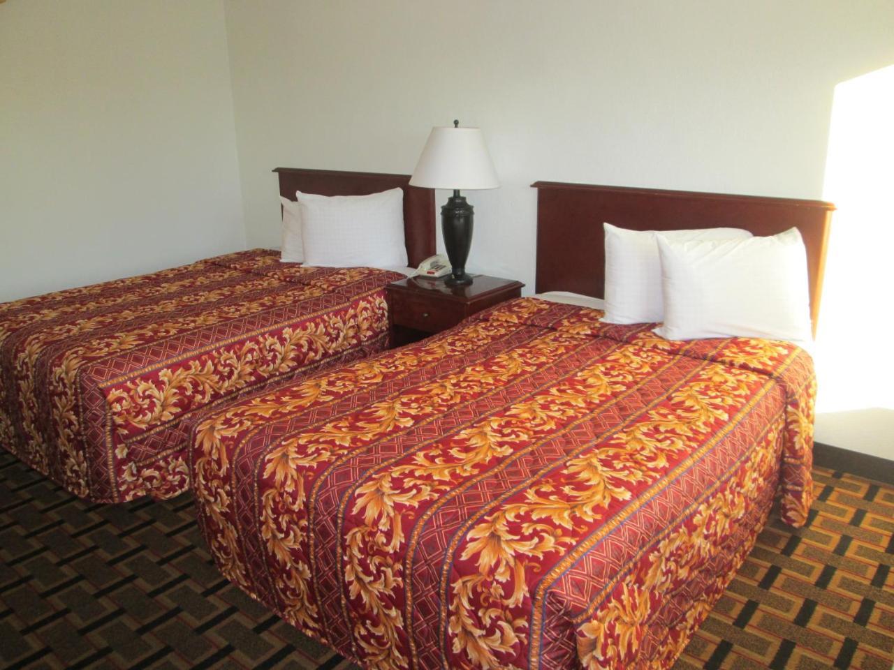 Budget Inn كوكاو المظهر الخارجي الصورة